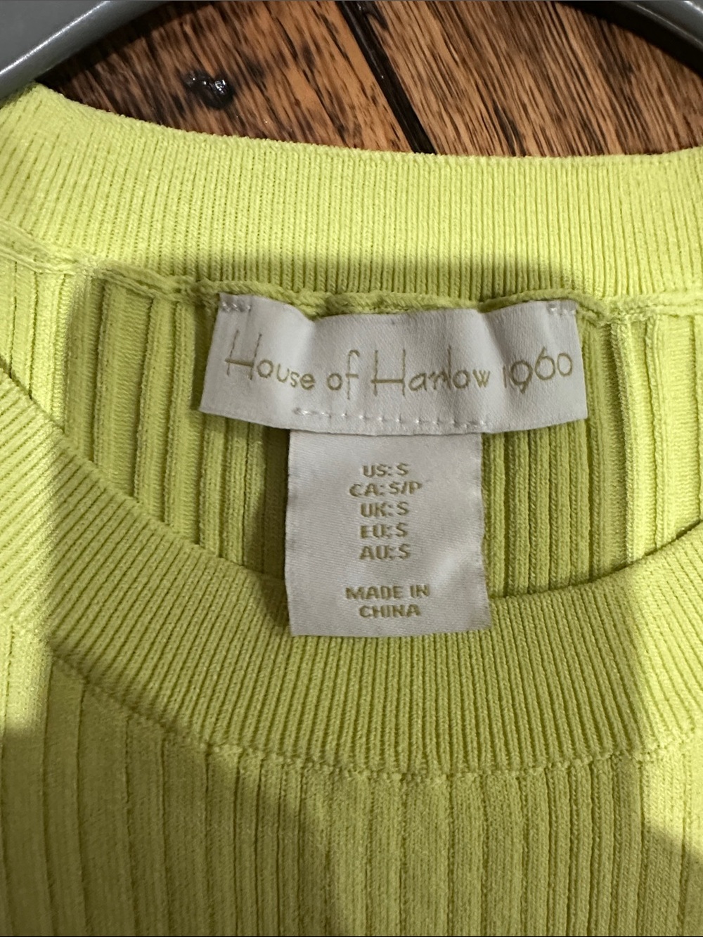 House of Harlow 1960 Bright Lime Ribbed Sleeveless Crop Tank - Picture 3 of 4